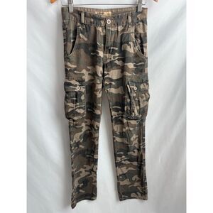 Camp and Campus Cargo Camouflage Jean Pants Army Green Size 28 Combat Pockets